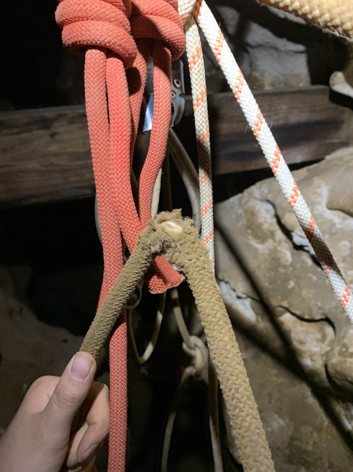 Cave Conundrum: Knot Your Average Day! Tackling the Great Warren’s Rope Swap